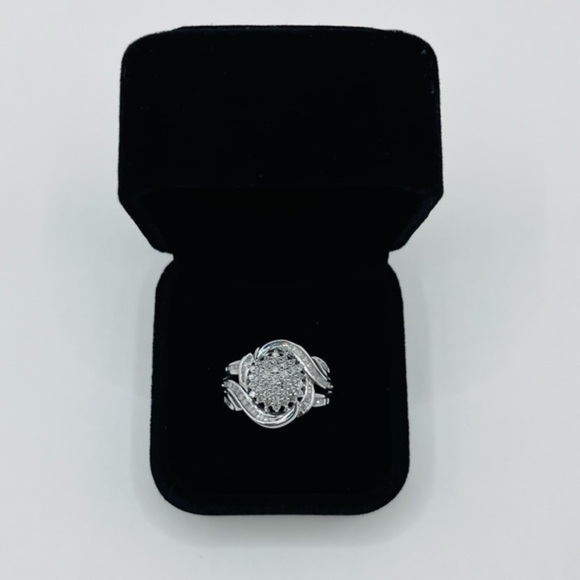 0.75 CT Natural Diamond Cocktail Silver Ring - Picture 1 of 10